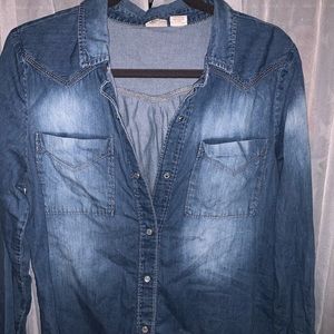 Mudd brand button up denim shirt.